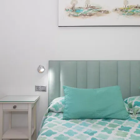 Ronda Del Mar فوينخيرولا