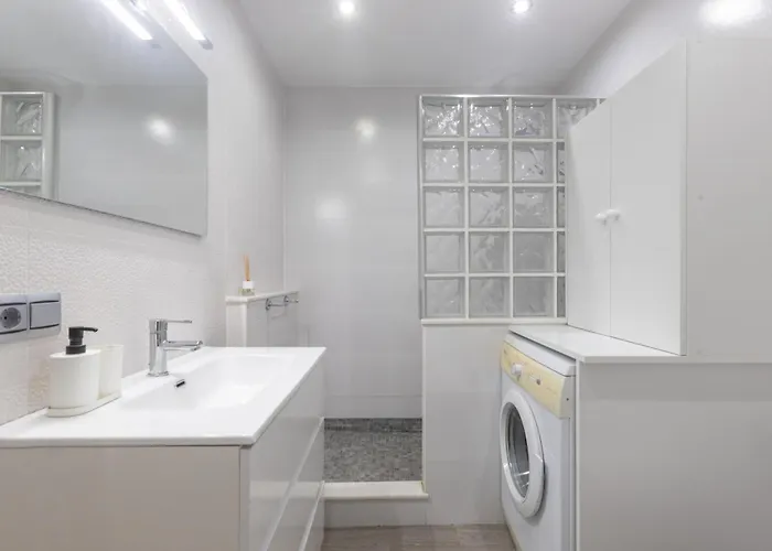 Ronda Del Mar * 푸엔히롤라